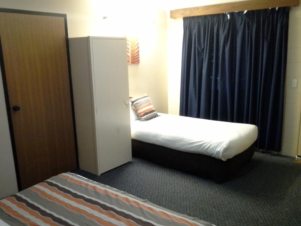 Hideaway Motor Inn Armidale Εξωτερικό φωτογραφία