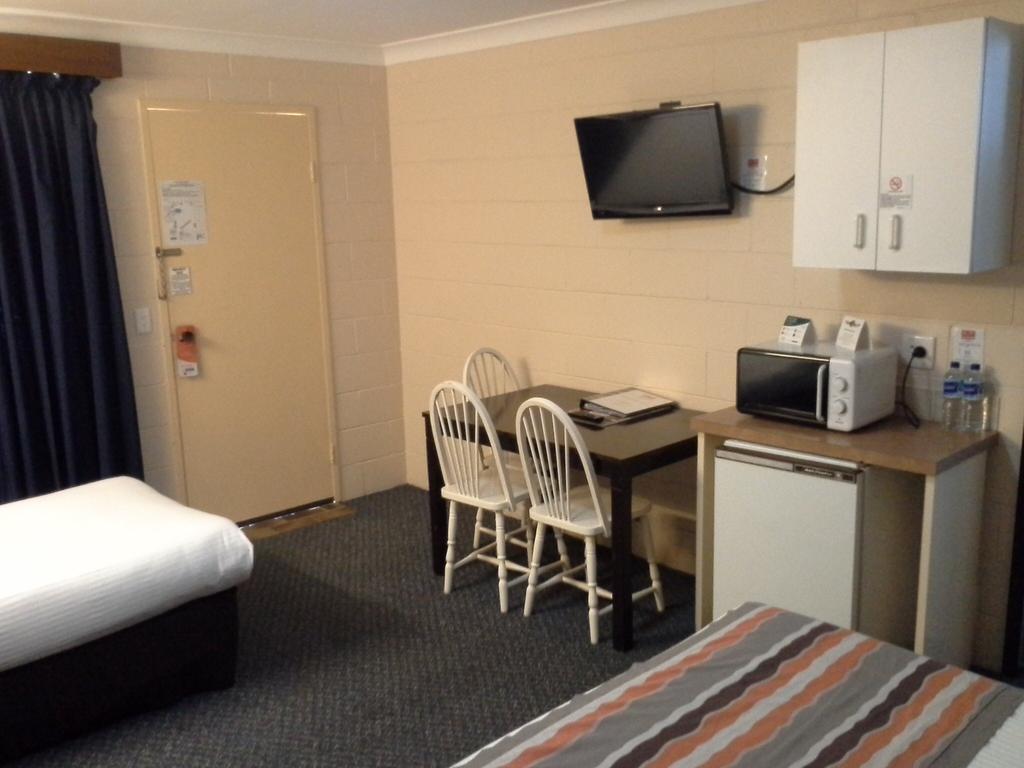 Hideaway Motor Inn Armidale Εξωτερικό φωτογραφία