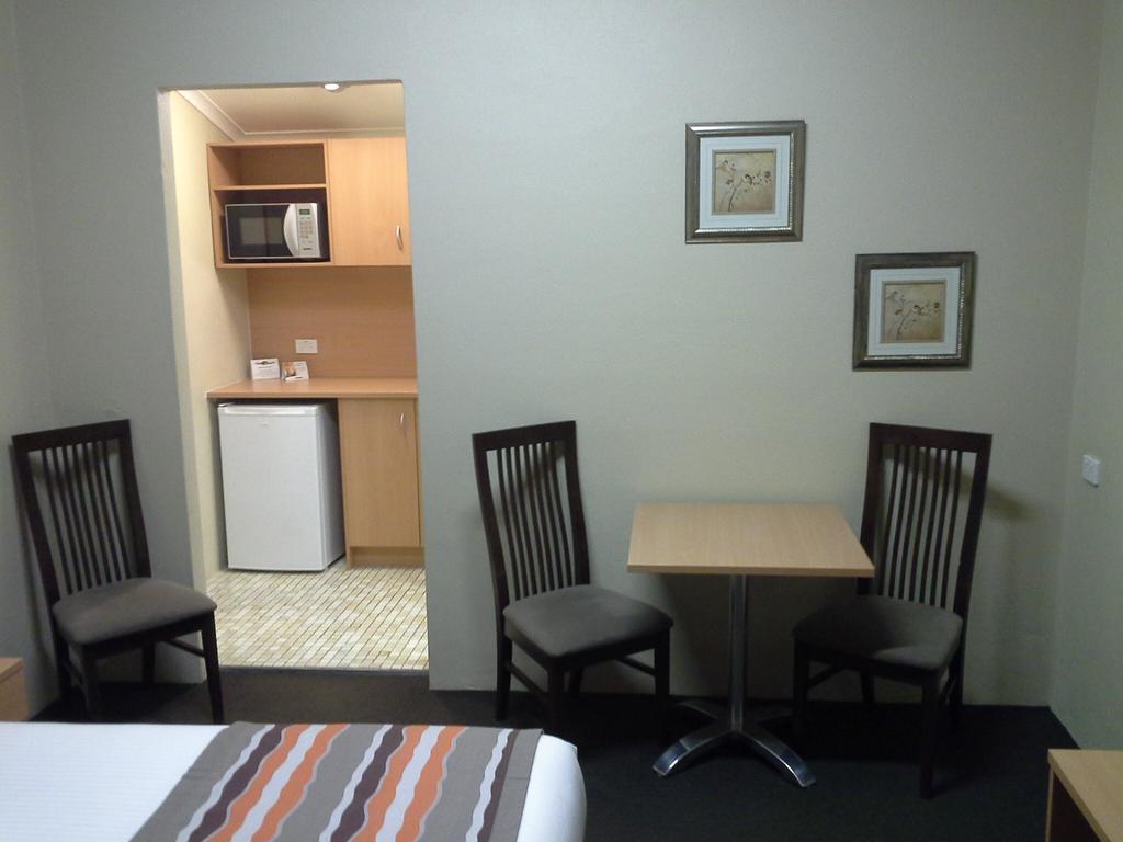 Hideaway Motor Inn Armidale Εξωτερικό φωτογραφία
