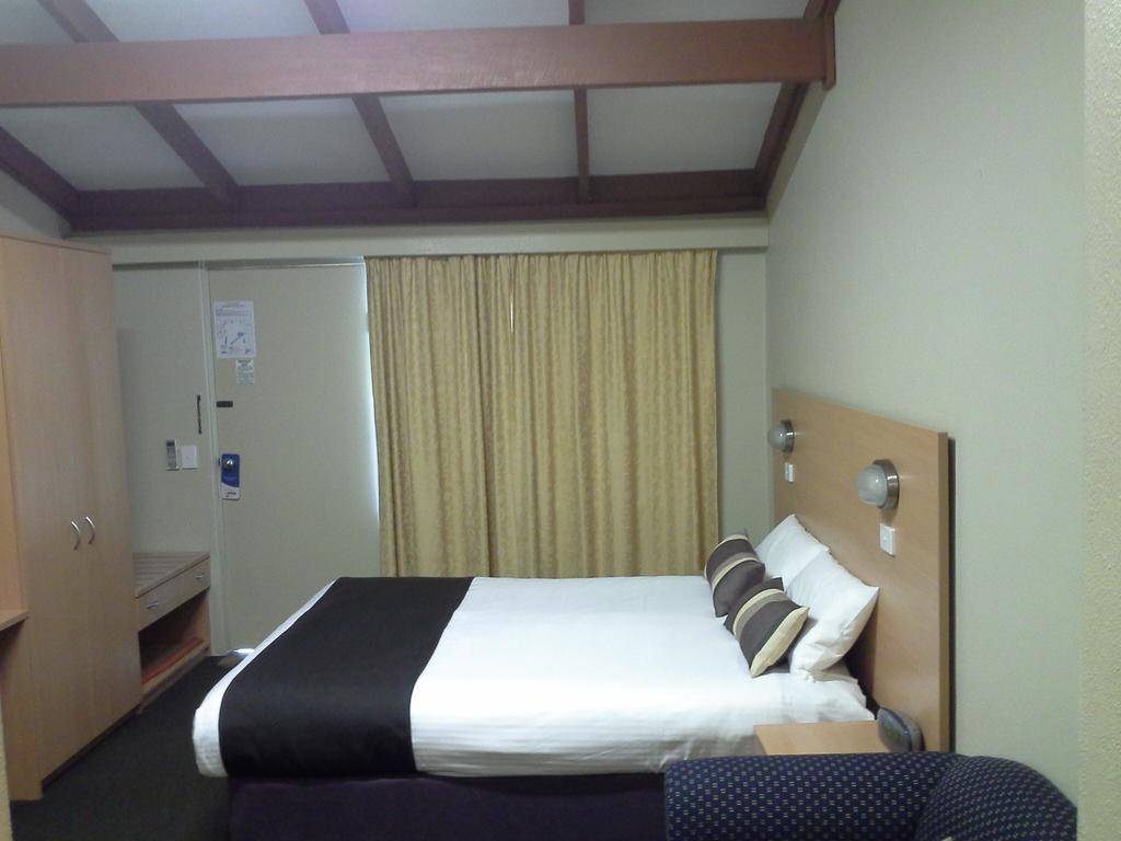 Hideaway Motor Inn Armidale Εξωτερικό φωτογραφία