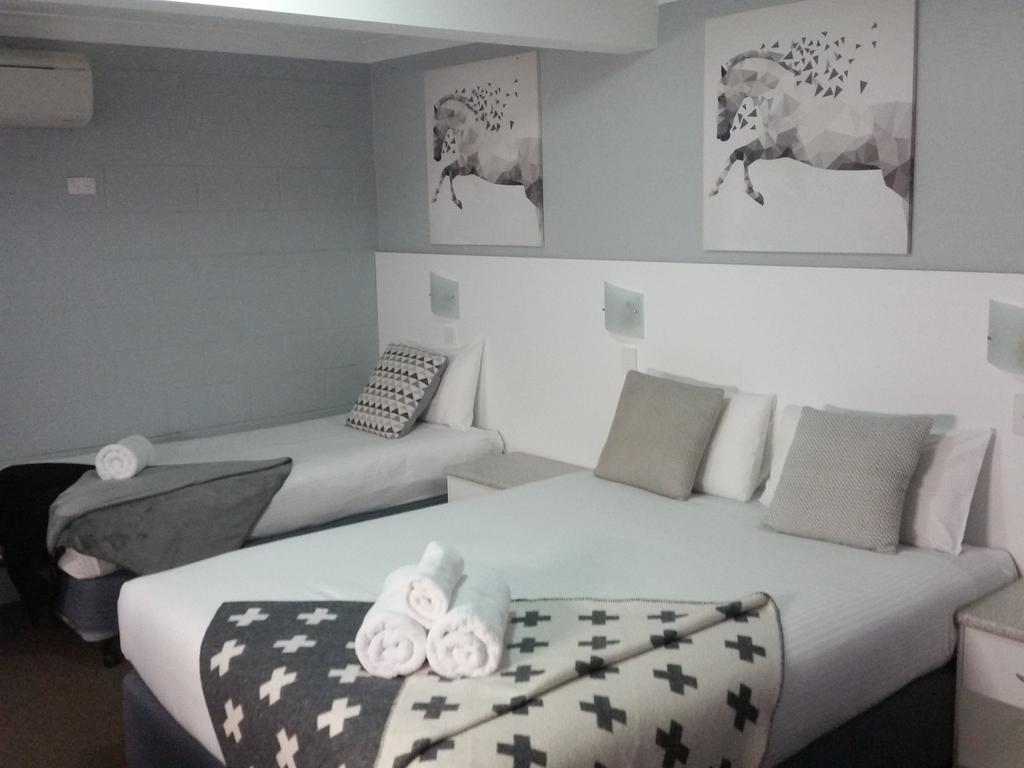 Hideaway Motor Inn Armidale Εξωτερικό φωτογραφία